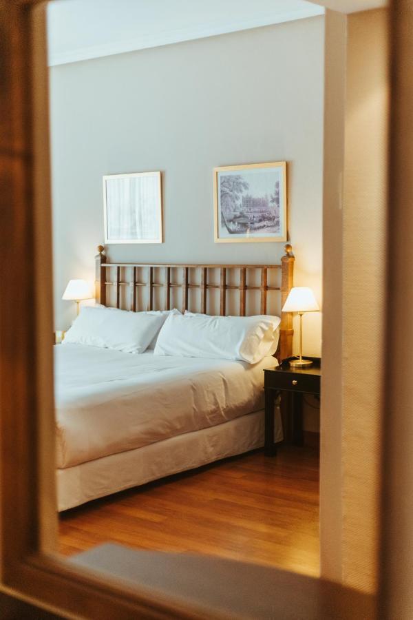 Quarto Duplo